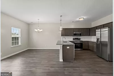 199 Brightleaf Circle, Hinesville, GA 31313 - Photo 3
