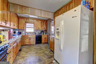 1429 Beatty St, Griffin, GA 30223 - Photo 9