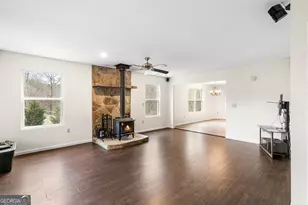 2636 Misty Creek Ln, Young Harris, GA 30582 - Photo 5