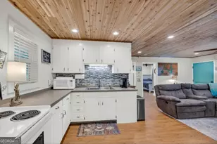 664 N Port Bass Dr, Fair Play, SC 29643 - Photo 11