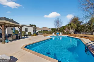 332 Edge Water Dr, Brunswick, GA 31525 - Photo 3