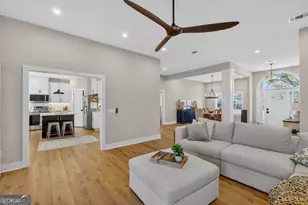 332 Edge Water Dr, Brunswick, GA 31525 - Photo 13