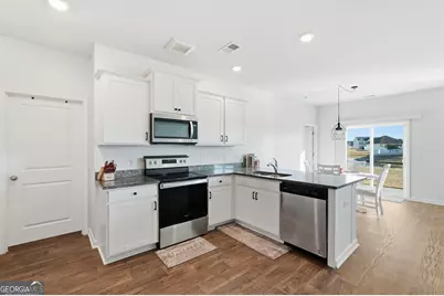 160 Troupe Drive, Savannah, GA 31407 - Photo 13