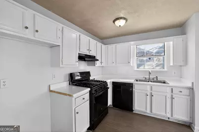 4223 Sheppard Xing Way, Stone Mountain, GA 30083 - Photo 13