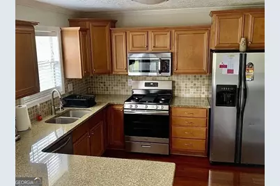 304 Waterfront Drive, McDonough, GA 30253 - Photo 5