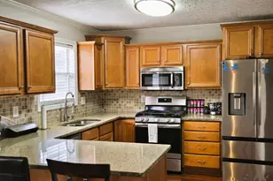 304 Waterfront Dr, McDonough, GA 30253 - Photo 13