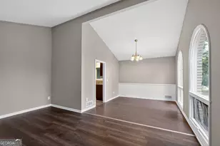 1093 S Indian Creek Dr, Stone Mountain, GA 30083 - Photo 15