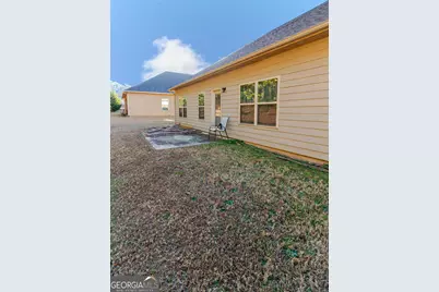 862 Crescent Lane, Griffin, GA 30224 - Photo 3