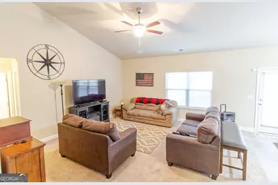 862 Crescent Lane, Griffin, GA 30224 - Photo 7