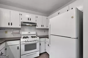 1056 Park Forest Trail NW, Lilburn, GA 30047 - Photo 13