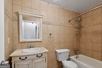 1056 Park Forest Trail NW, Lilburn, GA 30047 - Photo 27