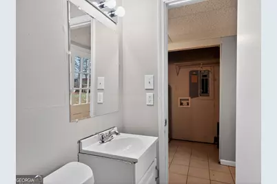 4902 Pine Hill Court E, Stone Mountain, GA 30088 - Photo 27