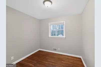 4902 Pine Hill Court E, Stone Mountain, GA 30088 - Photo 11