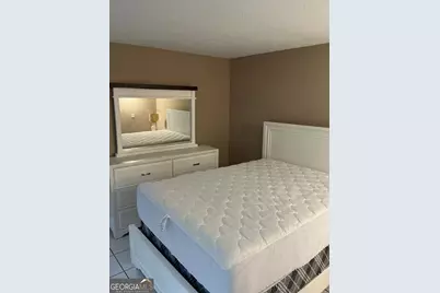 7542 Mountain Creek Bluff, Lithonia, GA 30058 - Photo 5