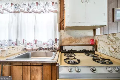 205 Georgia Avenue, Fort Valley, GA 31030 - Photo 13