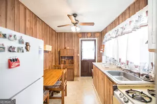 205 Georgia Ave, Fort Valley, GA 31030 - Photo 11