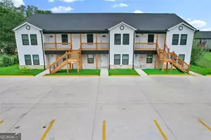 609 B South Camellia Blvd, Fort Valley, GA 31030 - Photo 3