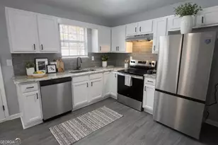 9221 Green Side Path, Riverdale, GA 30274 - Photo 9