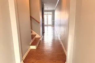 1519 Creek Bend Ln, Lawrenceville, GA 30043 - Photo 3