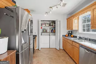 571 Suttles Rd, Martin, GA 30557 - Photo 9