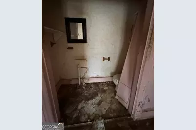 213 E Church Street, Sandersville, GA 31082 - Photo 11