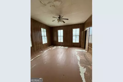 213 E Church Street, Sandersville, GA 31082 - Photo 15