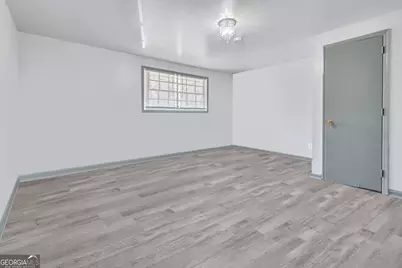 968 Sexton Drive, Stone Mountain, GA 30083 - Photo 25