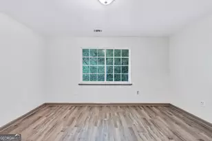 968 Sexton Dr, Stone Mountain, GA 30083 - Photo 15