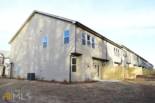 5 Holdings Dr, Lawrenceville, GA 30044 - Photo 23