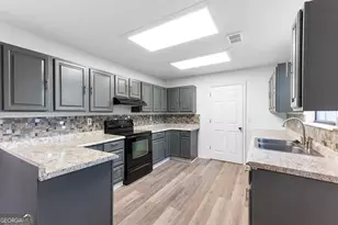 225 Blue Ridge Ln, Warner Robins, GA 31088 - Photo 7