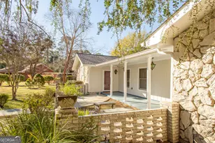 1285 Lynn Dr, Waycross, GA 31501 - Photo 7