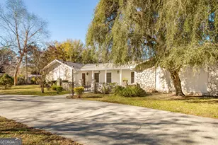 1285 Lynn Dr, Waycross, GA 31501 - Photo 1