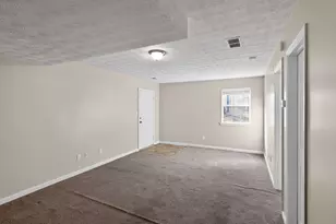 105 Solomon Dr, Ellenwood, GA 30294 - Photo 11