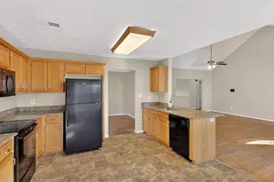 105 Solomon Dr, Ellenwood, GA 30294 - Photo 17