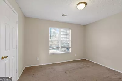 2046 Lown Farm Trail, Lithonia, GA 30058 - Photo 21