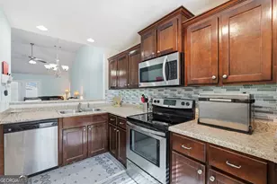 39 Rivermoor Ct, Savannah, GA 31407 - Photo 5