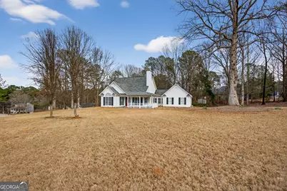 107 Waters Edge Drive, Lagrange, GA 30240 - Photo 3