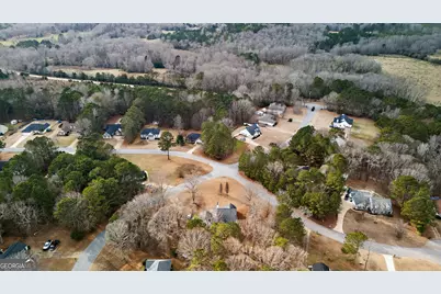 107 Waters Edge Drive, Lagrange, GA 30240 - Photo 29