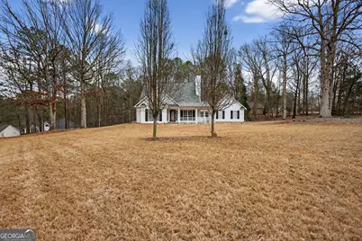 107 Waters Edge Drive, Lagrange, GA 30240 - Photo 3