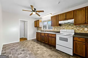 257 Fayetteville Rd, Fairburn, GA 30213 - Photo 9