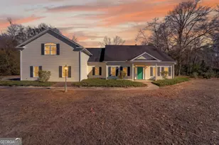 1225 E Hampton Dr, Statesboro, GA 30461 - Photo 1