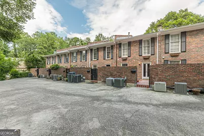 320 Alberta Terrace NE #APT 3, Atlanta, GA 30305 - Photo 9