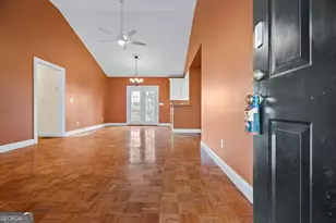 210 Blue Ridge Ave, Demorest, GA 30535 - Photo 3