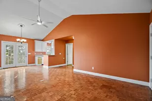 210 Blue Ridge Ave, Demorest, GA 30535 - Photo 5