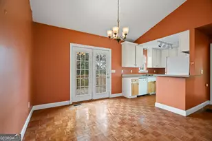 210 Blue Ridge Ave, Demorest, GA 30535 - Photo 9