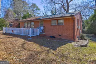 2918 Emerson Cir, Macon, GA 31206 - Photo 3
