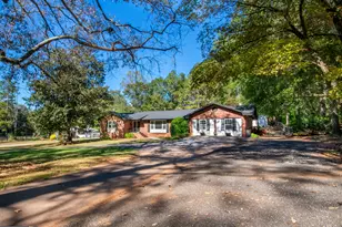 163 Sheppard Dr, Newnan, GA 30263 - Photo 1