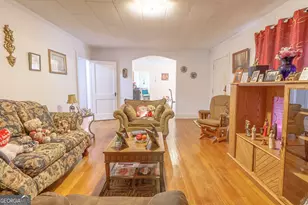 317 Georgia Ave, Winder, GA 30680 - Photo 9