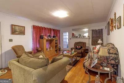 317 Georgia Avenue, Winder, GA 30680 - Photo 7