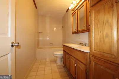 16 Woodberry Drive SE, Silver Creek, GA 30173 - Photo 5